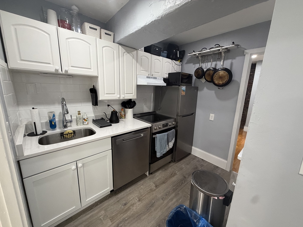 39 Irving Street, Unit 1 Boston, MA 02114 - Photo 2 of 12