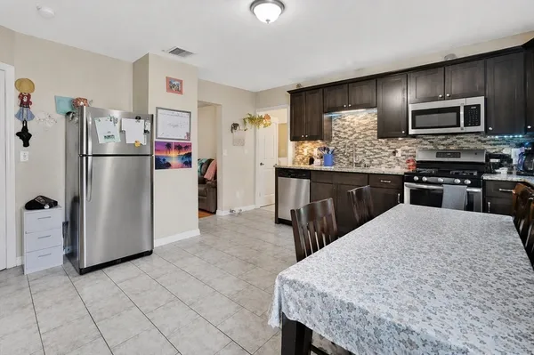 $439,900 | 38 Whitman Street, Chicopee, MA 01013