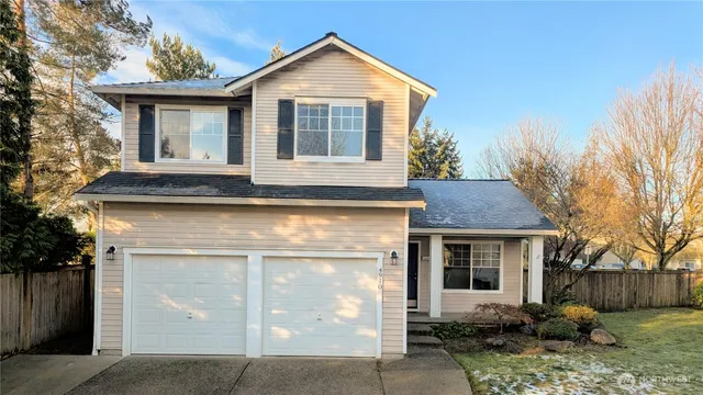 $3,300 | 4910 147th Place Southeast, Snohomish, WA 98296