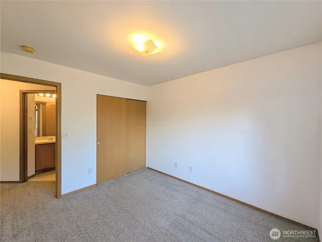 $3,300 | 4910 147th Place Southeast, Snohomish, WA 98296