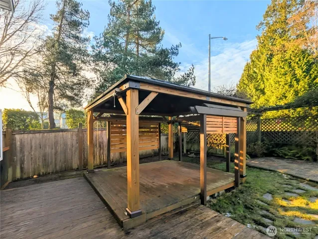 $3,300 | 4910 147th Place Southeast, Snohomish, WA 98296