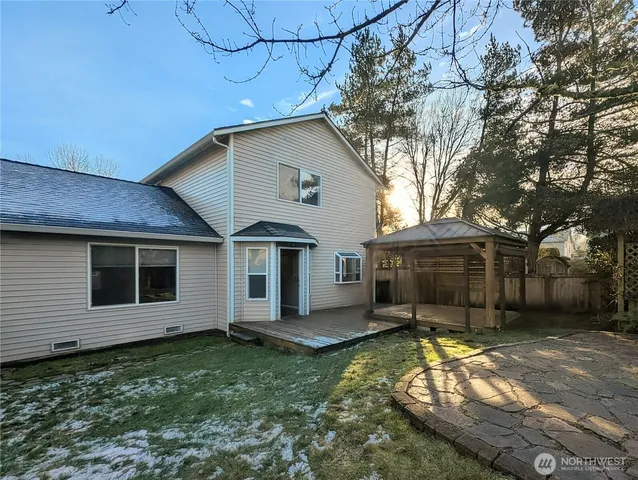 $3,300 | 4910 147th Place Southeast, Snohomish, WA 98296