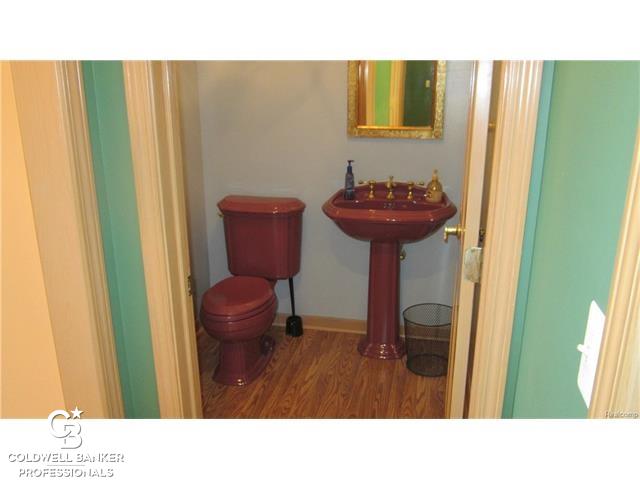 53950 County Line Road New Baltimore, MI 48047 - Photo 21 of 42 31323221-20.JPG