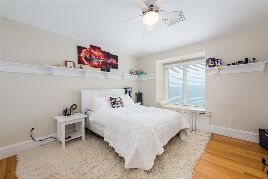 30 Angell Court Warwick, RI 02889 - Photo 16 of 40