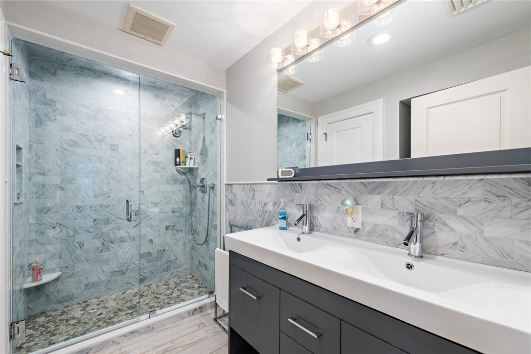 30 Angell Court Warwick, RI 02889 - Photo 21 of 40