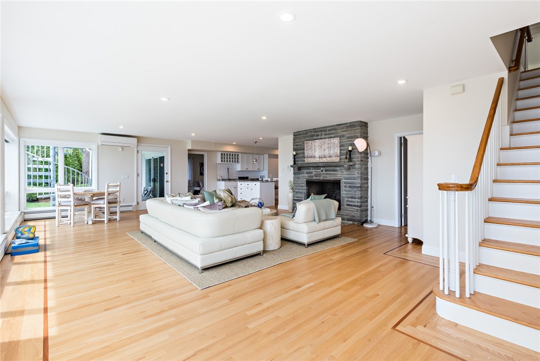 30 Angell Court Warwick, RI 02889 - Photo 23 of 40