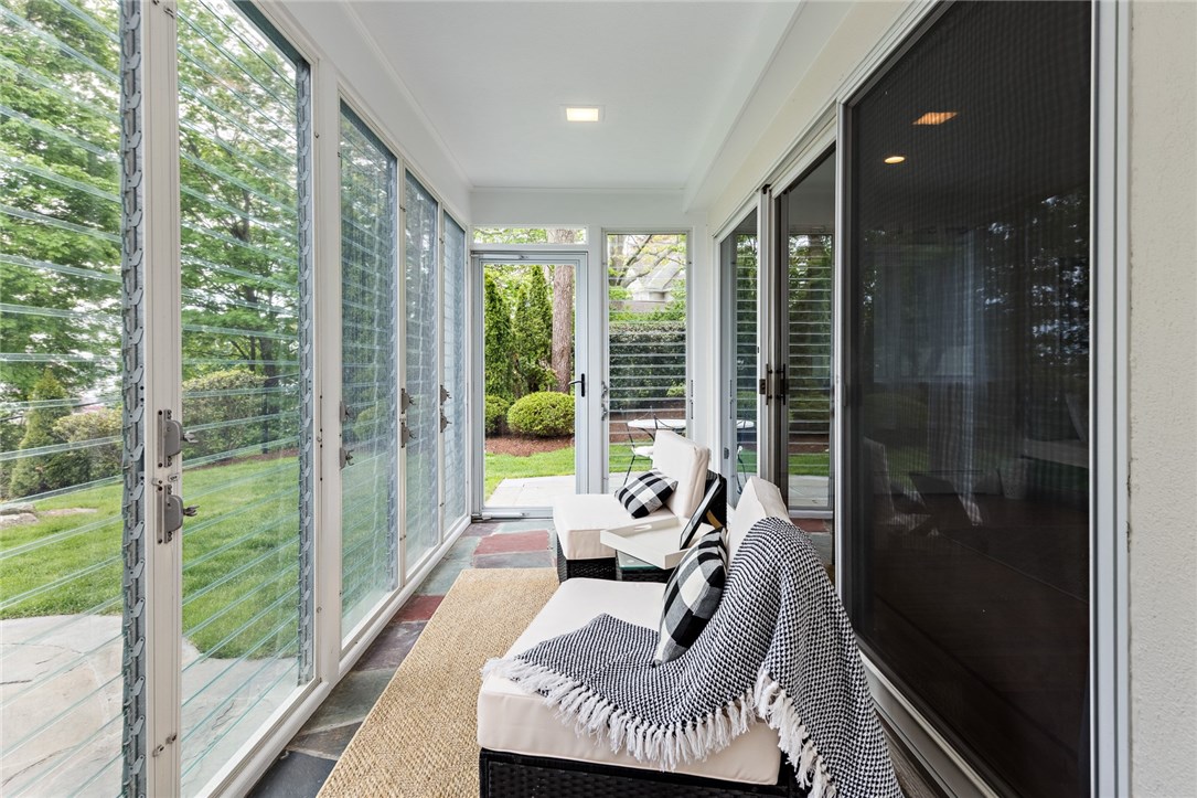 30 Angell Court Warwick, RI 02889 - Photo 28 of 40