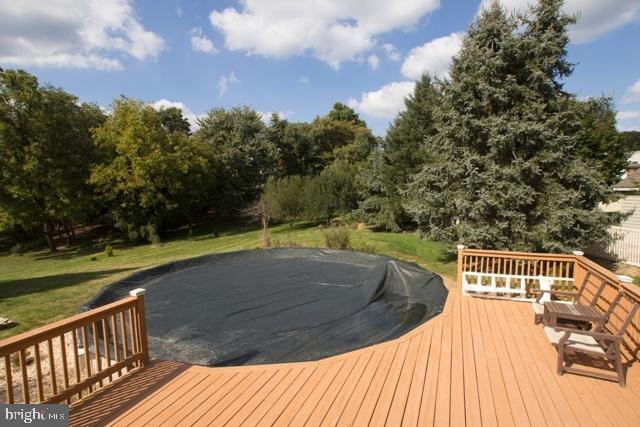 311 Farm Del Circle Lititz, PA 17543 - Photo 31 of 35