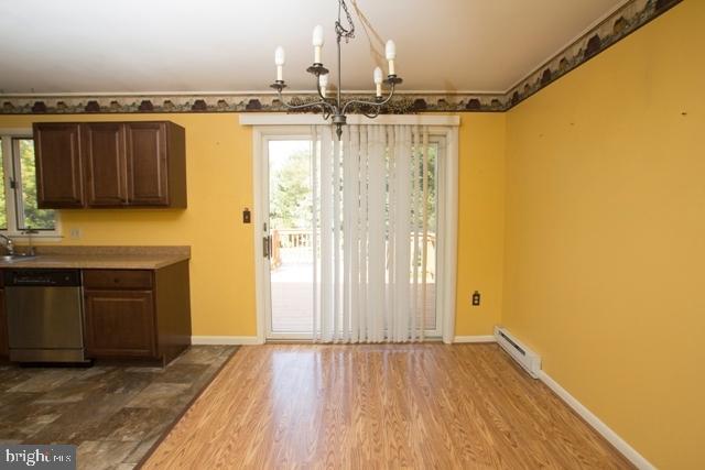 311 Farm Del Circle Lititz, PA 17543 - Photo 7 of 35