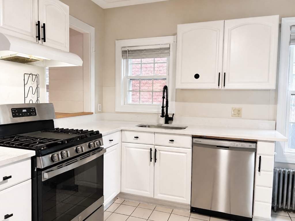 48 Shawmut Street, Unit 1 Chelsea, MA 02150 - Photo 6 of 26