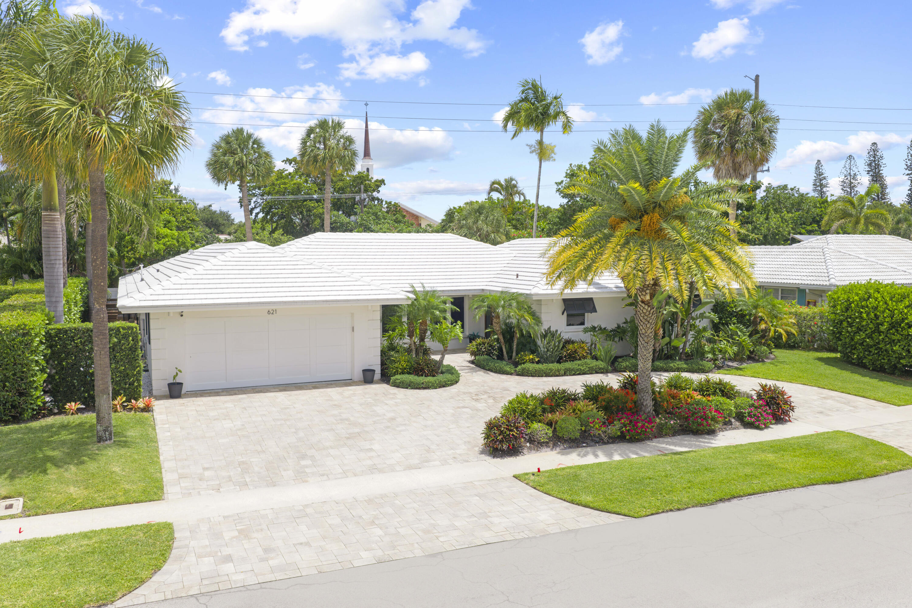 621 Apple Tree Lane Boca Raton, FL 33486 - Photo 10 of 49 621 Apple Tree Lane - 2.jpg-FULL