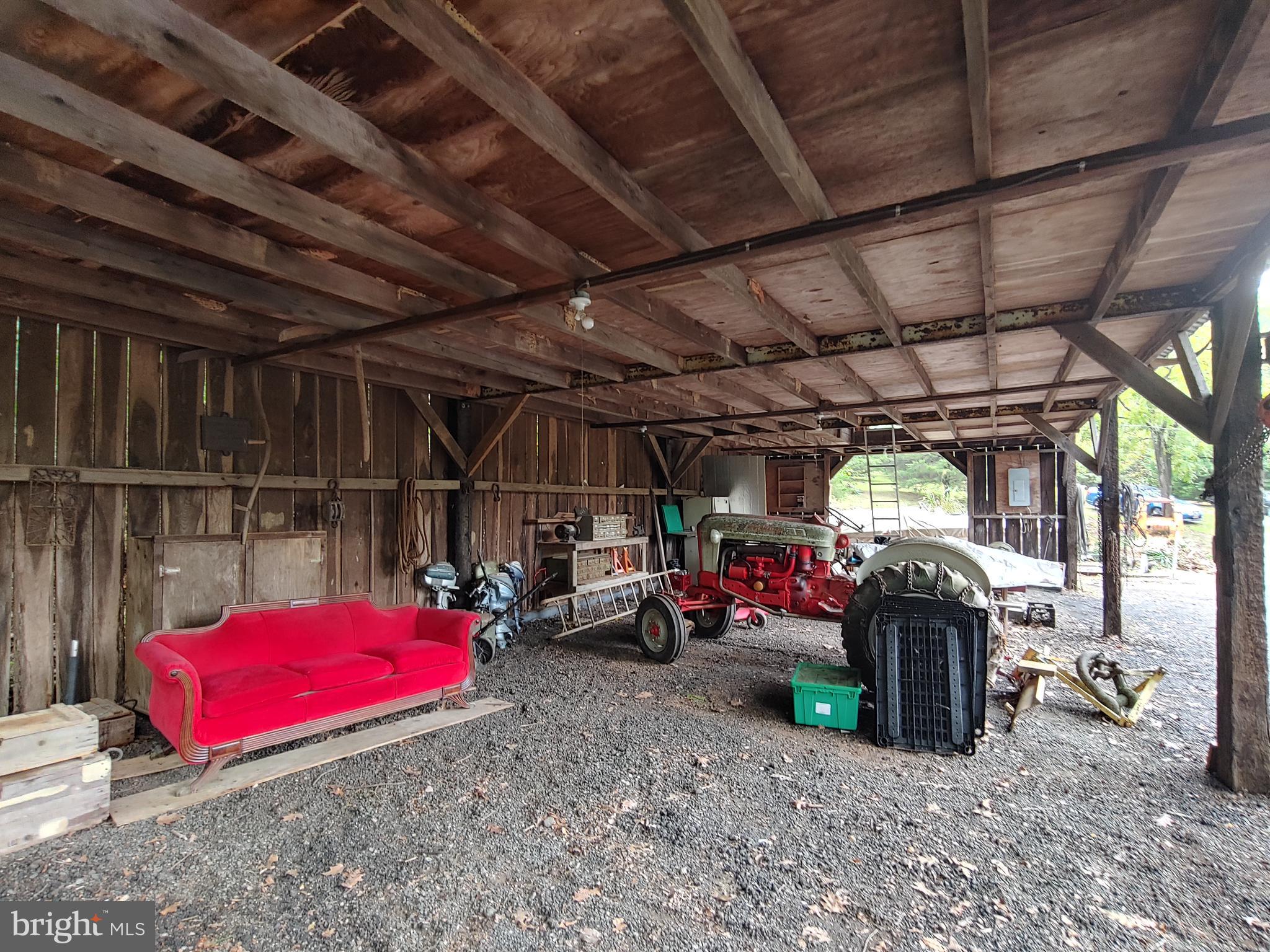 252 McCall Road Delta, PA 17314 - Photo 21 of 29 Gallery Image 21