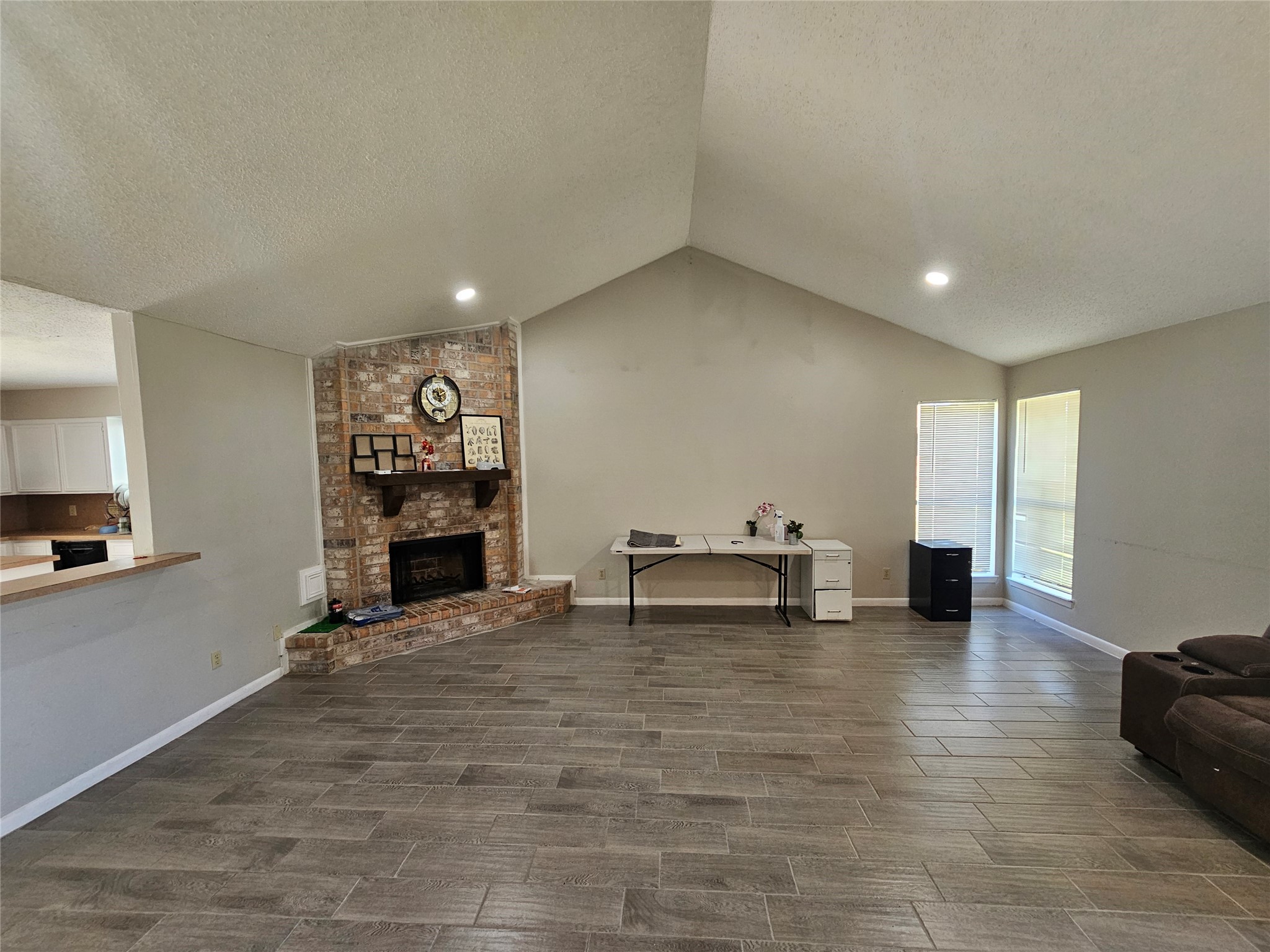 16715 Rockbend Houston, TX 77084 - Photo 5 of 23