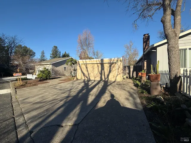 $199,000 | 1745 Arroyo Sierra Avenue, Santa Rosa, CA 95405