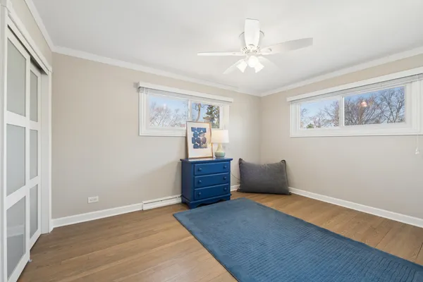 $549,000 | 1327 Central Avenue, Deerfield, IL 60015