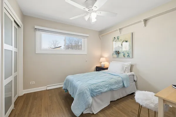 $549,000 | 1327 Central Avenue, Deerfield, IL 60015