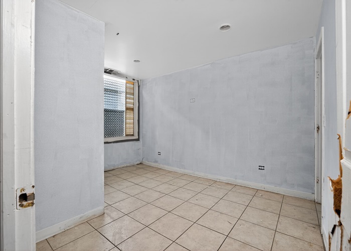 4355 West Thomas Street Chicago, IL 60651 - Photo 13 of 20