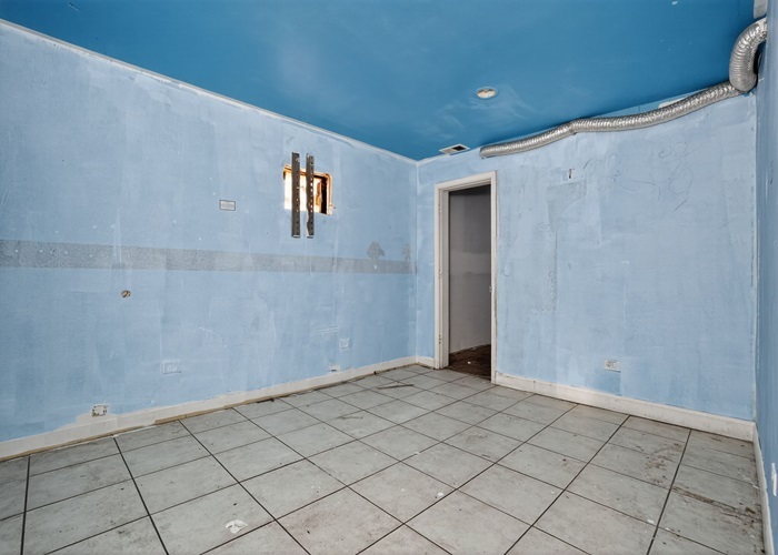 4355 West Thomas Street Chicago, IL 60651 - Photo 16 of 20