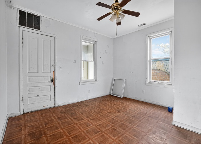 4355 West Thomas Street Chicago, IL 60651 - Photo 6 of 20