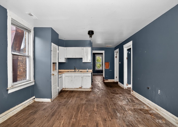 4355 West Thomas Street Chicago, IL 60651 - Photo 8 of 20