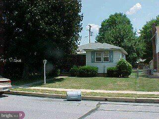1604 Tioga Avenue Reading, PA 19607 - Photo 1 of 1 Gallery Image 1