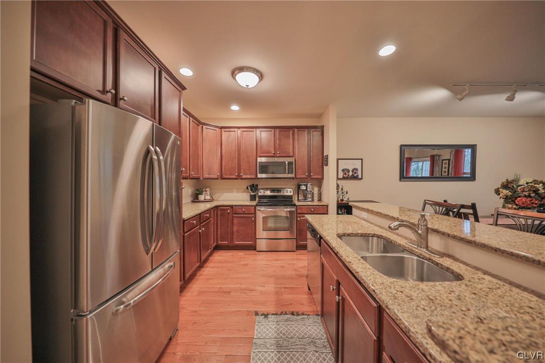 1643 Finches Garden Road Bethlehem, PA 18015 - Photo 8 of 31 Gallery Image 8