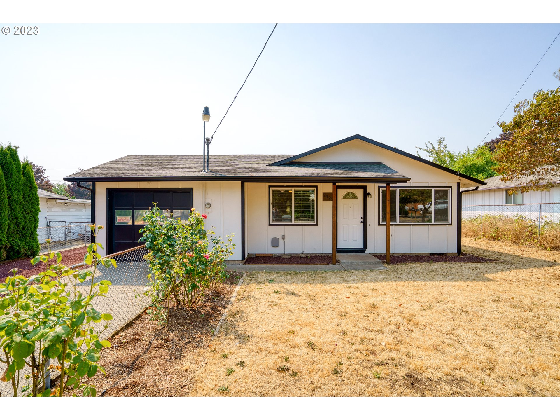 7422 Southeast Luther Road Portland, OR 97206 - Photo 1 of 22 Gallery Image 1