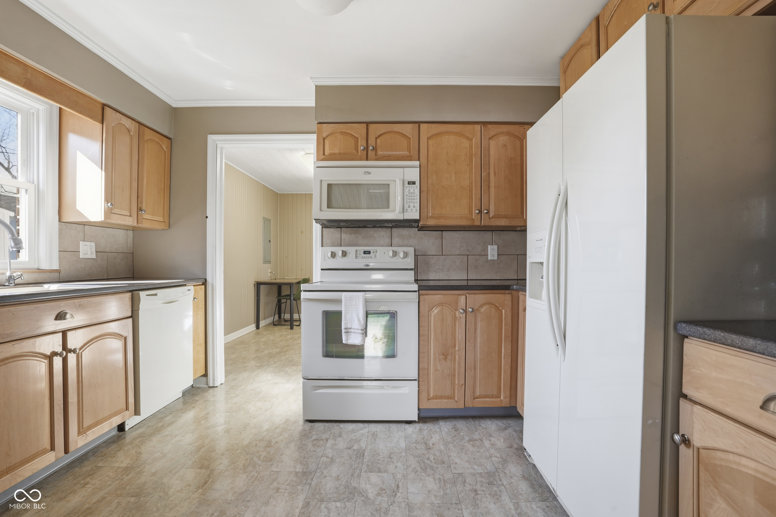 201 North East Street Pendleton, IN 46064 - Photo 11 of 37