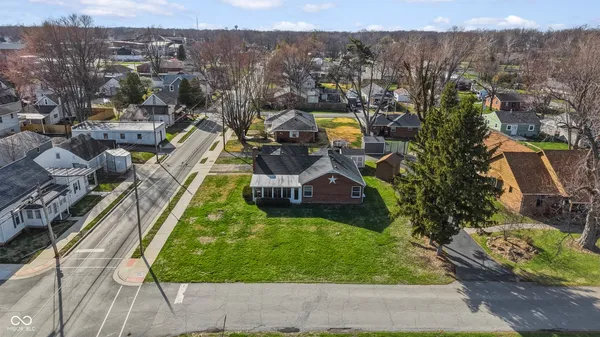 $329,000 | 201 North East Street, Pendleton, IN 46064