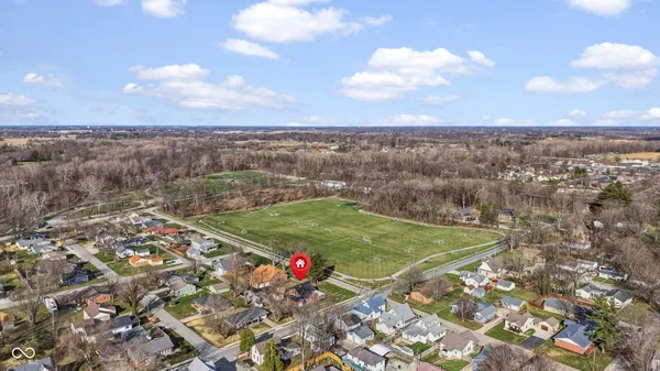 $329,000 | 201 North East Street, Pendleton, IN 46064