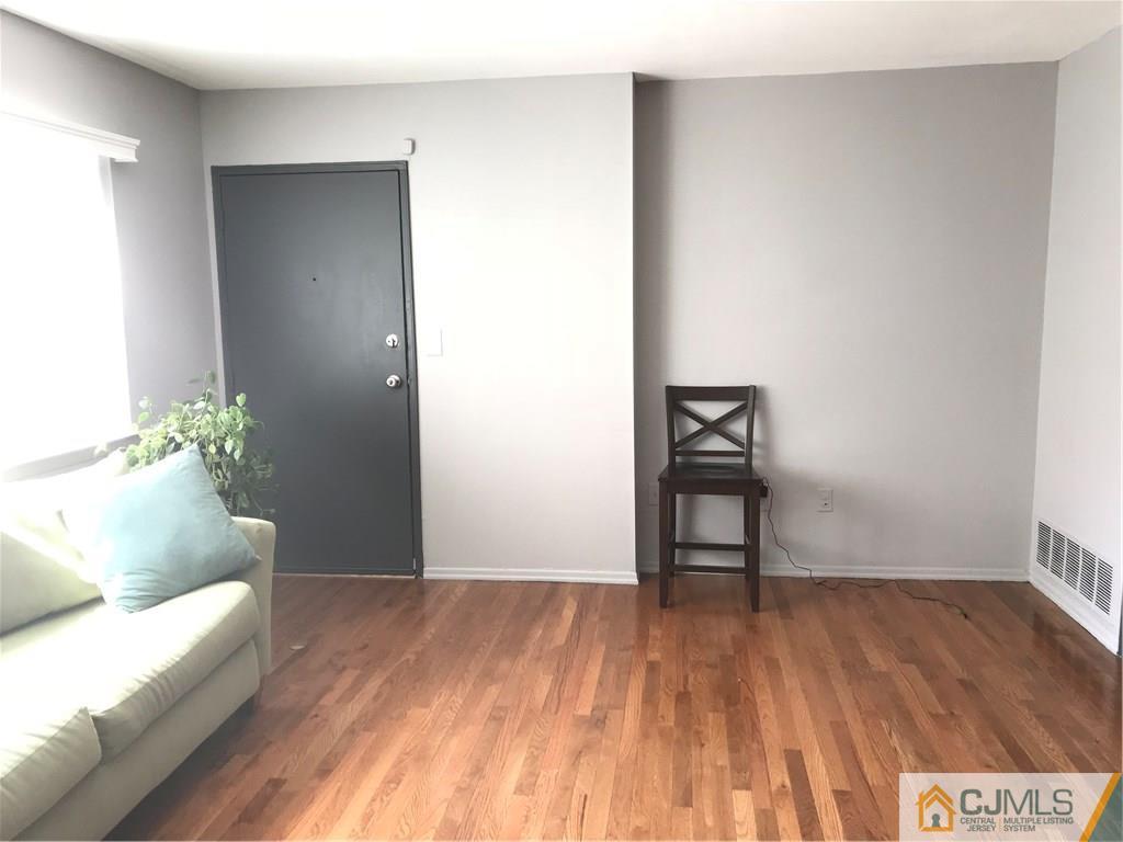 182 Evergreen Road, Unit 14A Edison, NJ 08837 - Photo 8 of 11 Gallery Image 8