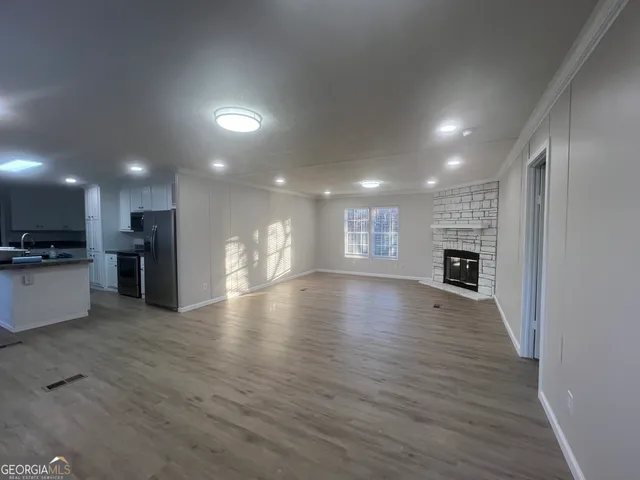 $1,950 | 71 Pine Lane, Dawsonville, GA 30534