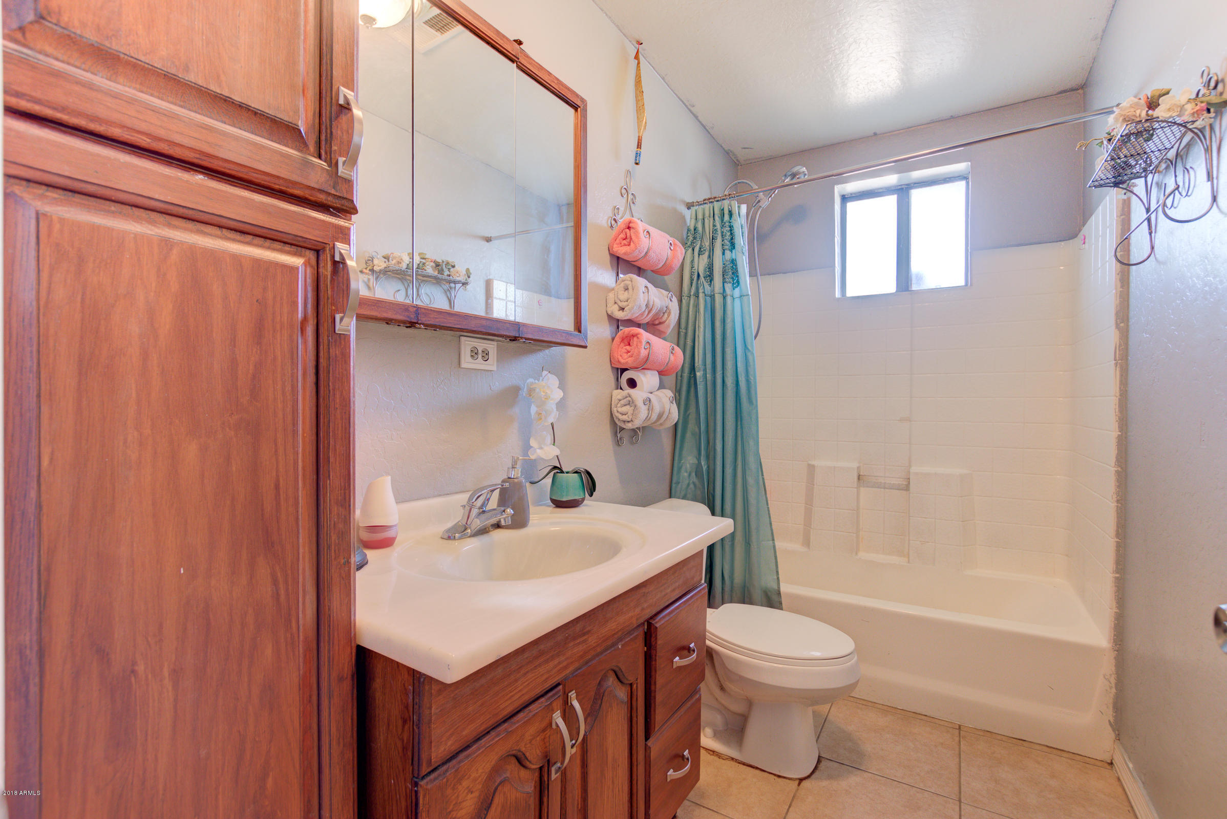 1758 East Pecan Road Phoenix, AZ 85040 - Photo 32 of 38 1758 E Pecan Rd-32