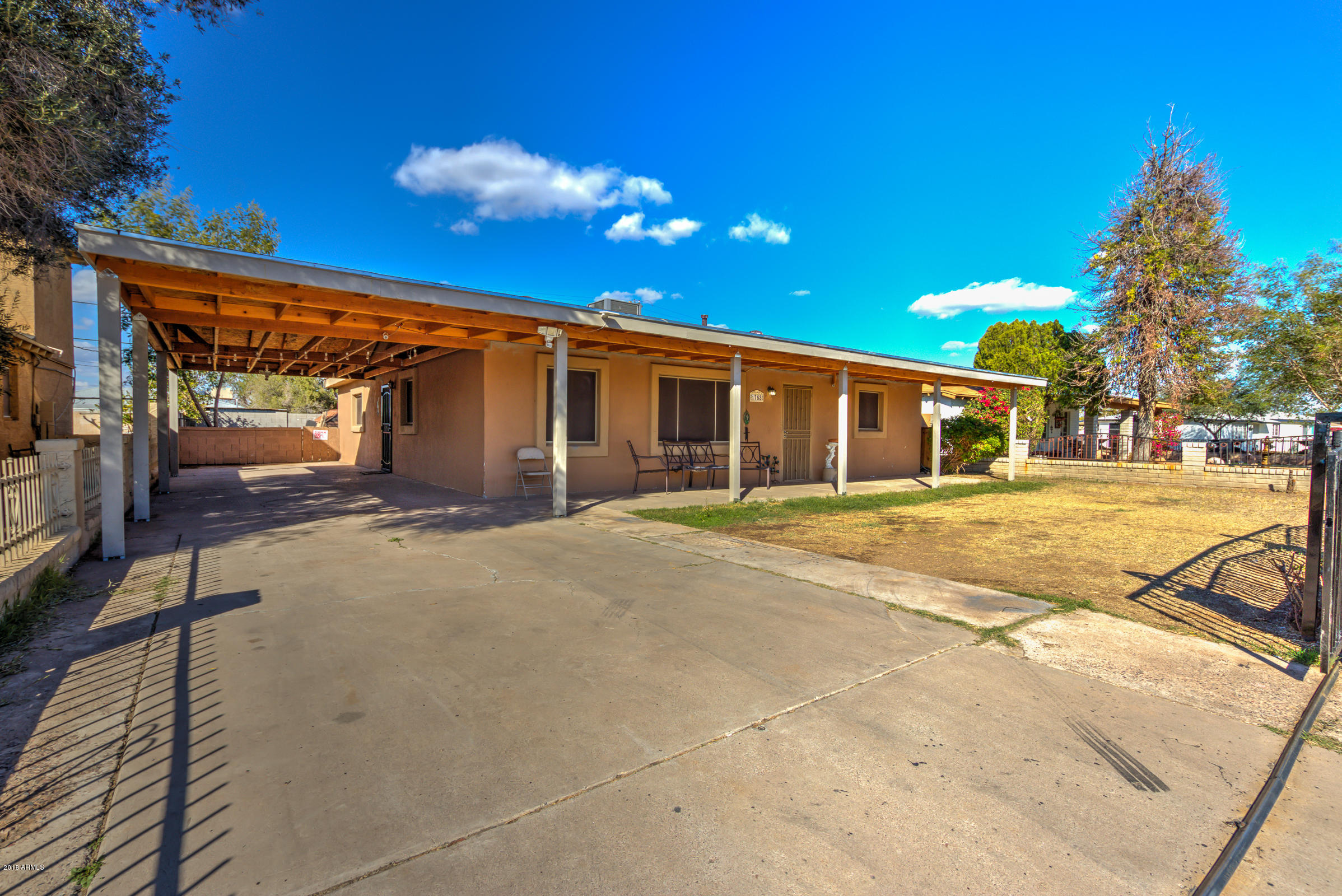 1758 East Pecan Road Phoenix, AZ 85040 - Photo 5 of 38 1758 E Pecan Rd-2