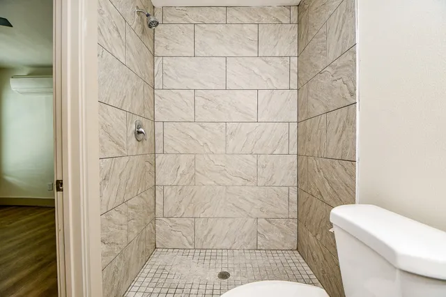 $1,100 | 1009 Enid Street, Unit 1, Houston, TX 77009