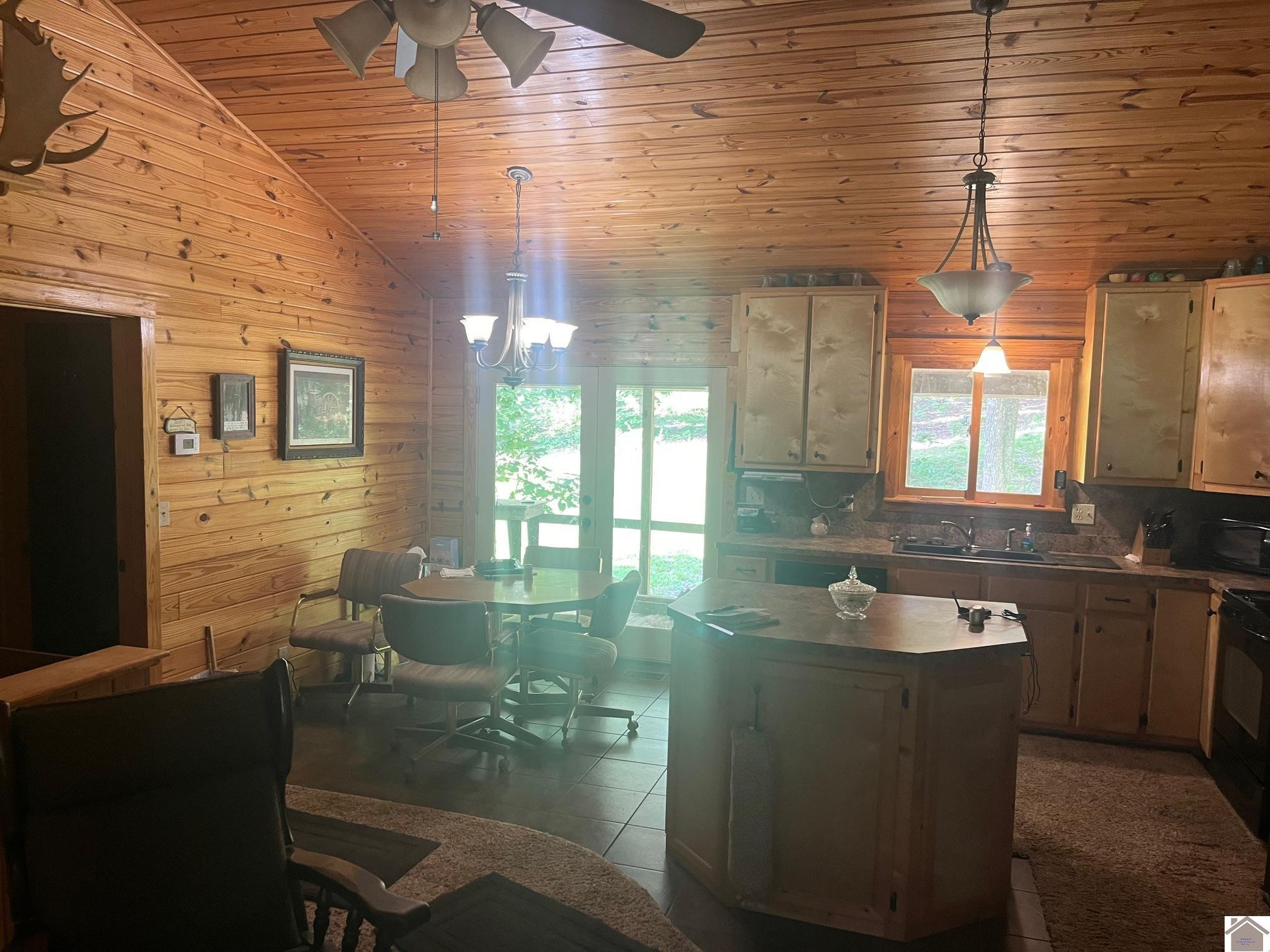 795 Ward Lane Grand Rivers, KY 42045 - Photo 8 of 17 Photo 8