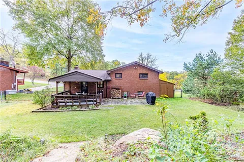 $349,000 | 624 Fort Couch Road, Pittsburgh, PA 15241
