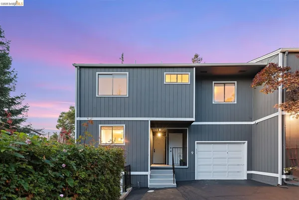 $695,000 | 3687 Maple Avenue, Unit 9, Oakland, CA 94602