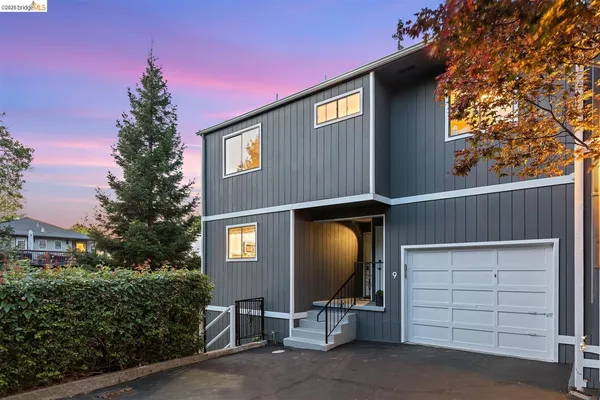 $695,000 | 3687 Maple Avenue, Unit 9, Oakland, CA 94602