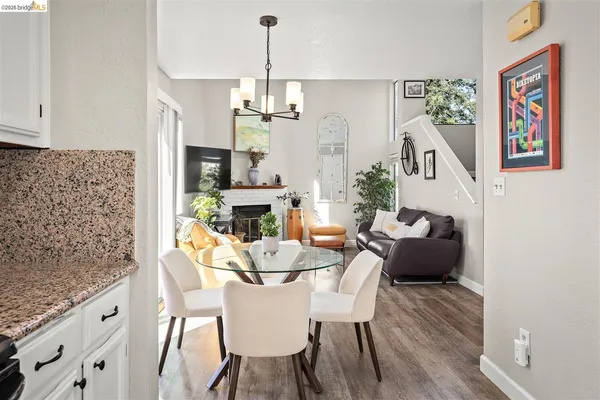 $695,000 | 3687 Maple Avenue, Unit 9, Oakland, CA 94602
