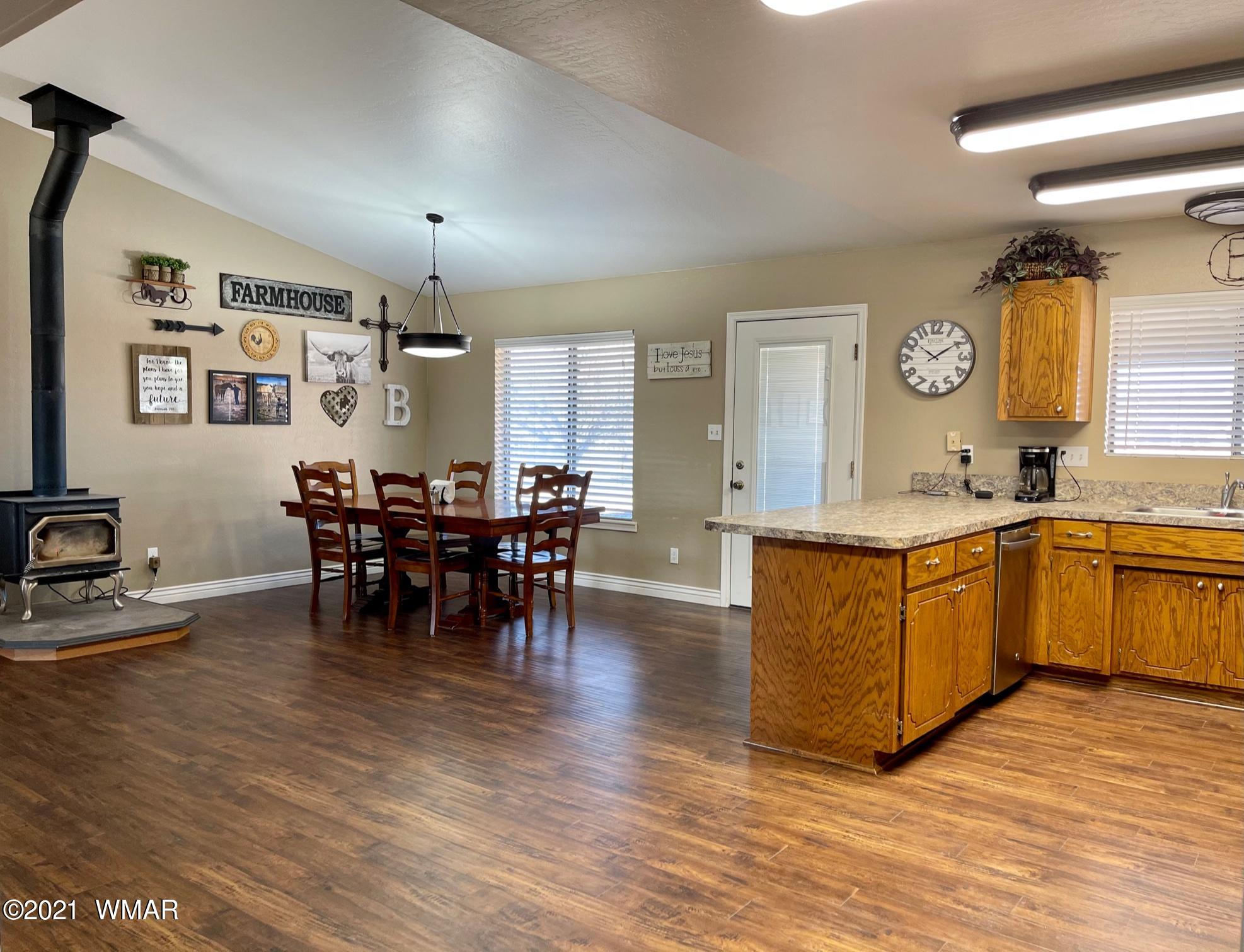 624 South River Road Eagar, AZ 85925 - Photo 7 of 26 Gallery Image 7