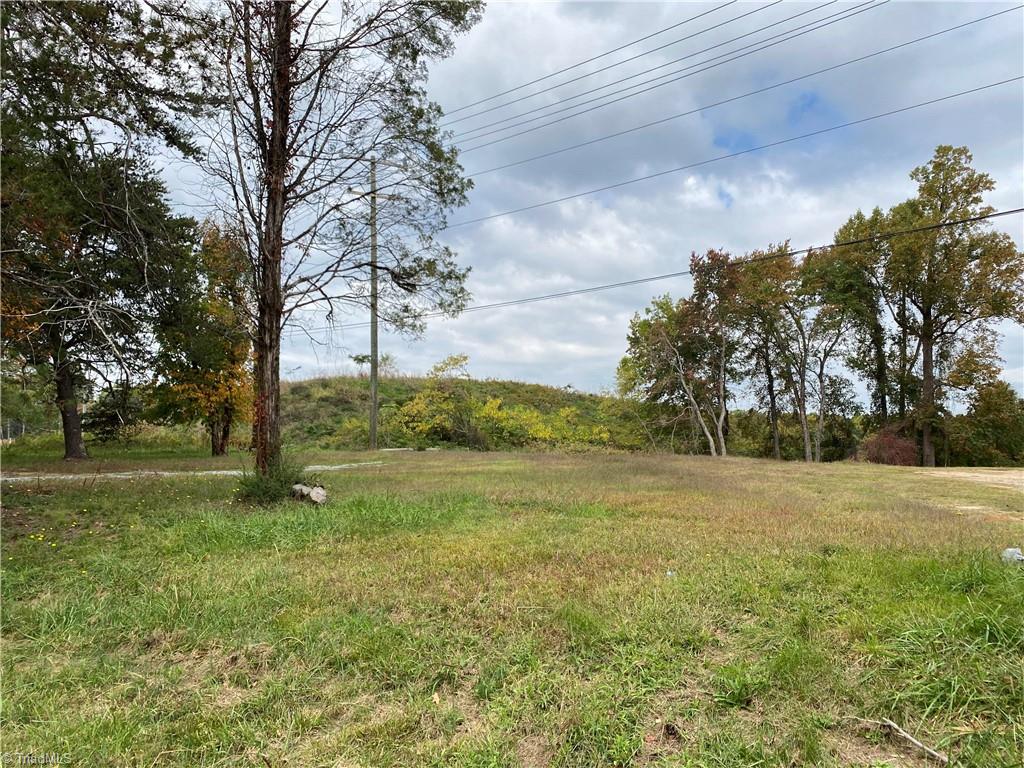 2100 Fleming Road Greensboro, NC 27410 - Photo 4 of 6 Gallery Image 4