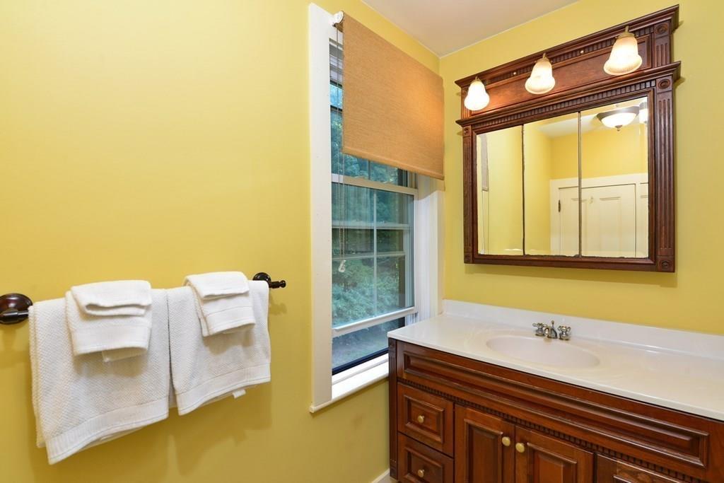 60 Rockwood Road Norfolk, MA 02056 - Photo 30 of 42 Gallery Image 30
