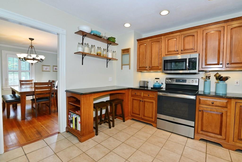 60 Rockwood Road Norfolk, MA 02056 - Photo 8 of 42 Gallery Image 8