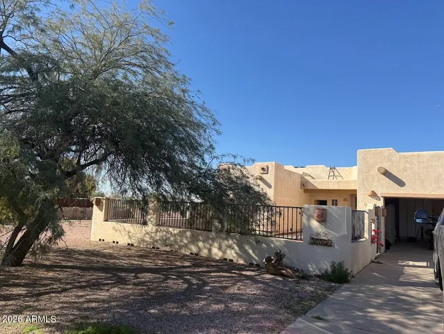 $2,600 | 30308 North 216th Drive, Wittmann, AZ 85361