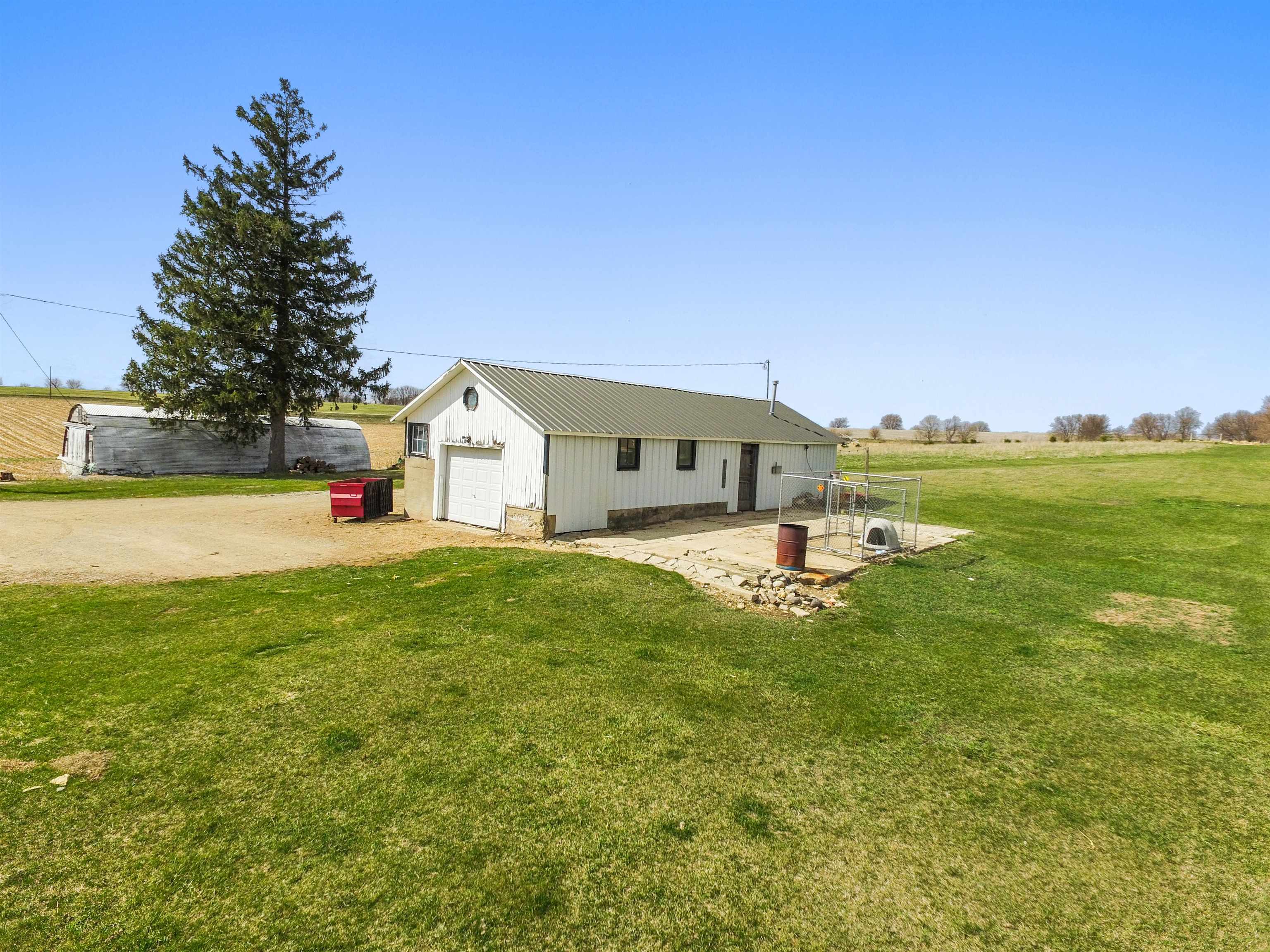 18442 West County Road Evansville, WI 53536 - Photo 53 of 69