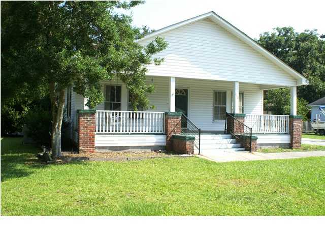 270 South Main Street Ridgeville, SC 29472 - Photo 1 of 4 Primary Photo