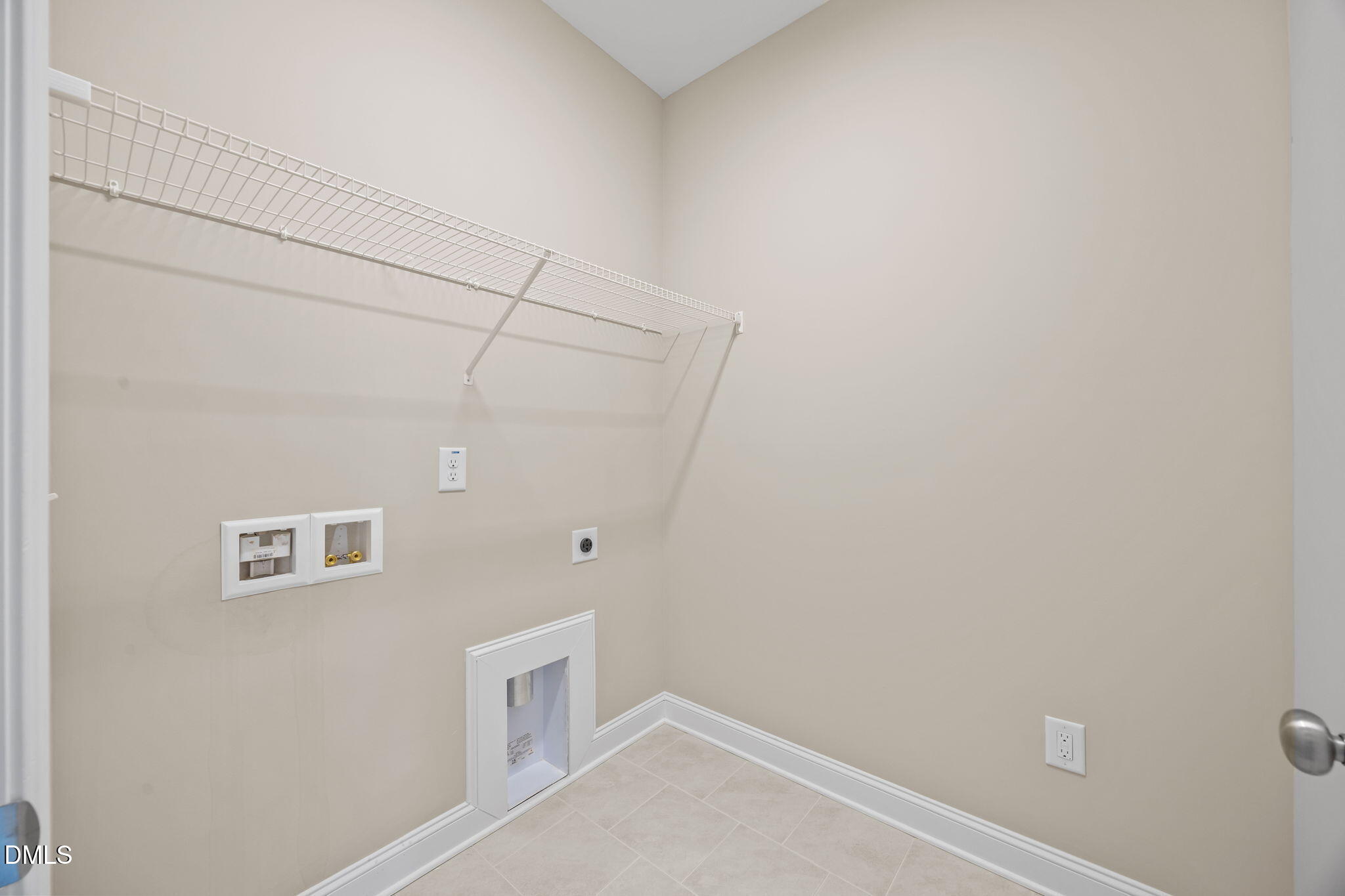 141 Pearl Street, Unit 9 Garner, NC 27529 - Photo 21 of 26 a view of an empty room