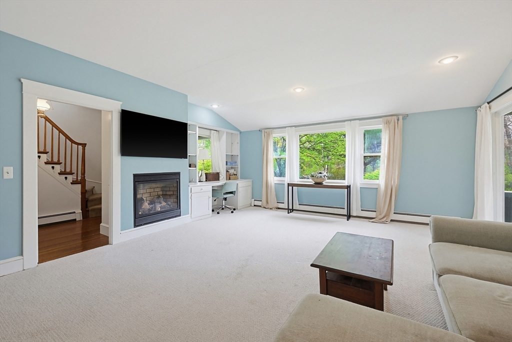 129 Cross Road Westport, MA 02790 - Photo 13 of 42