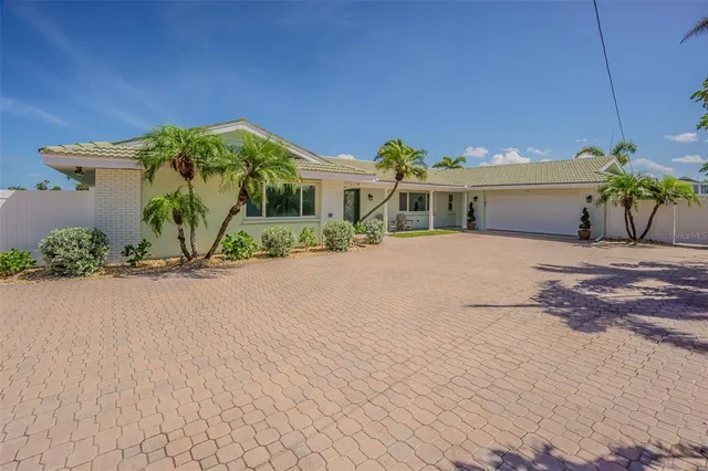 $1,795,000 | 5950 Bikini Way North, St. Pete Beach, FL 33706